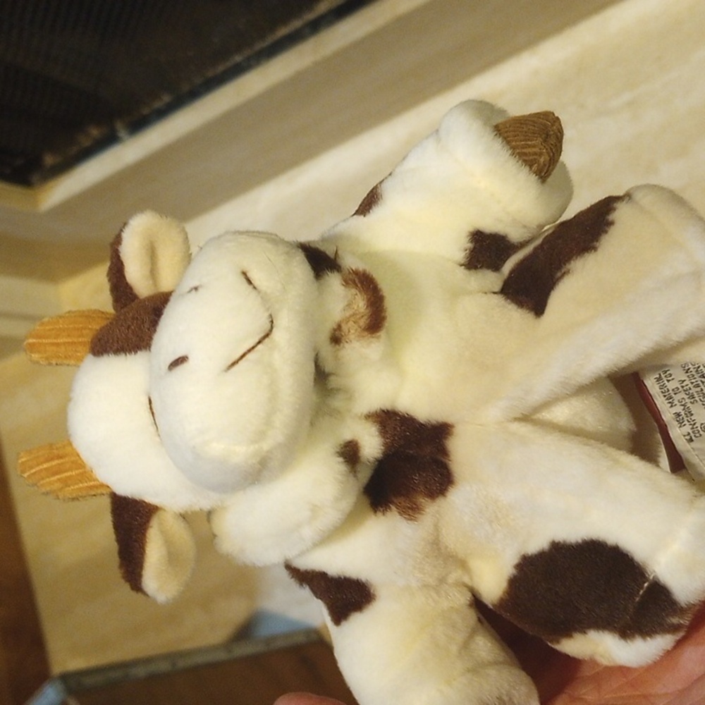 Moo Cow FREE with $25 purchase. - Picture 4 of 6